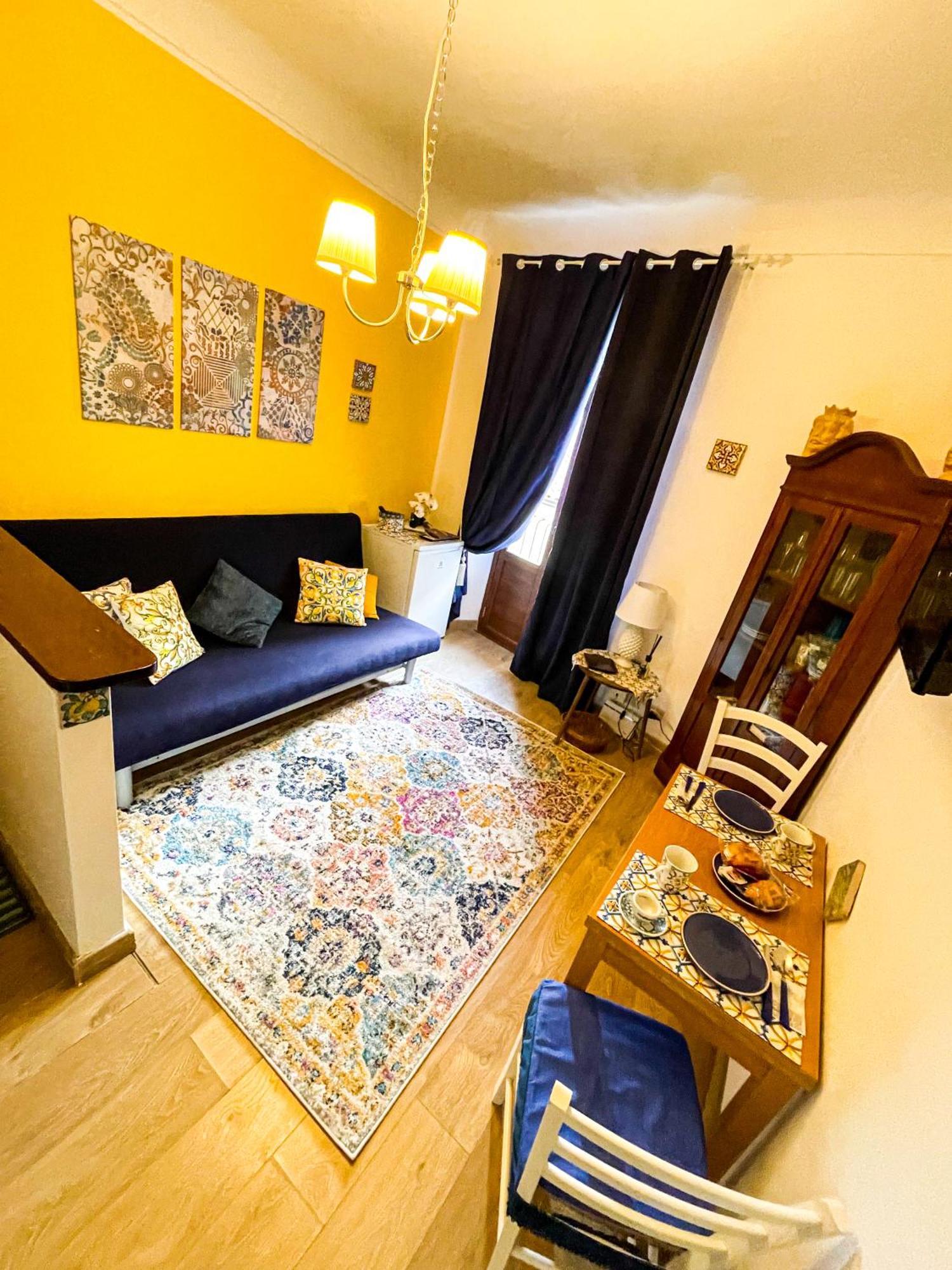 Panoramic Taormina Center Apartment ภายนอก รูปภาพ